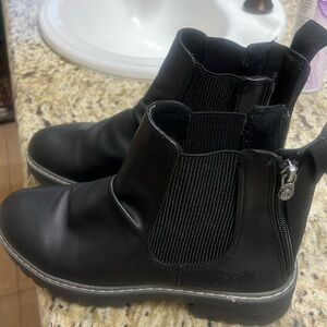 Blowfish, black, vegan